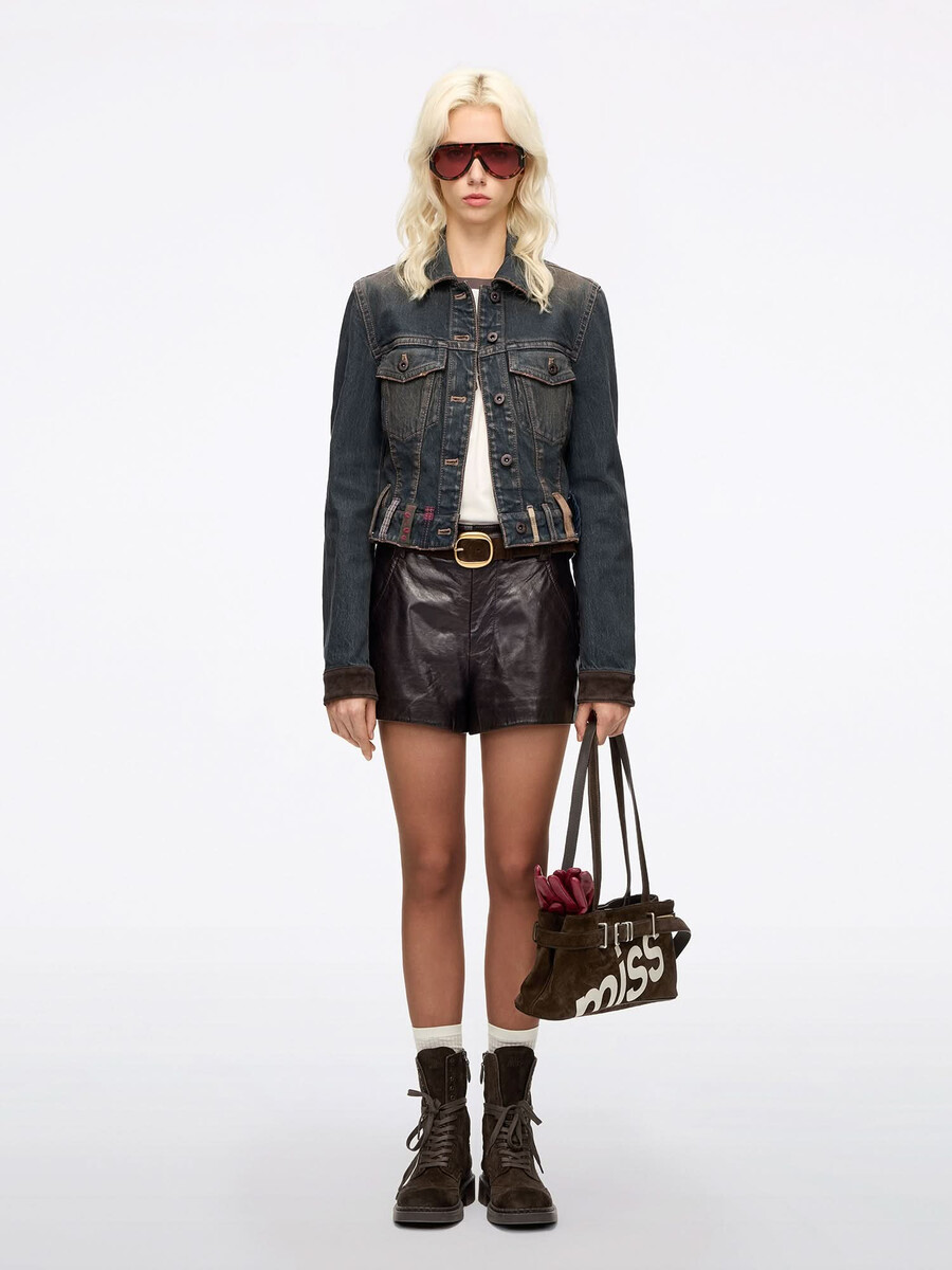 jeansjacke mit gürtelschlaufen