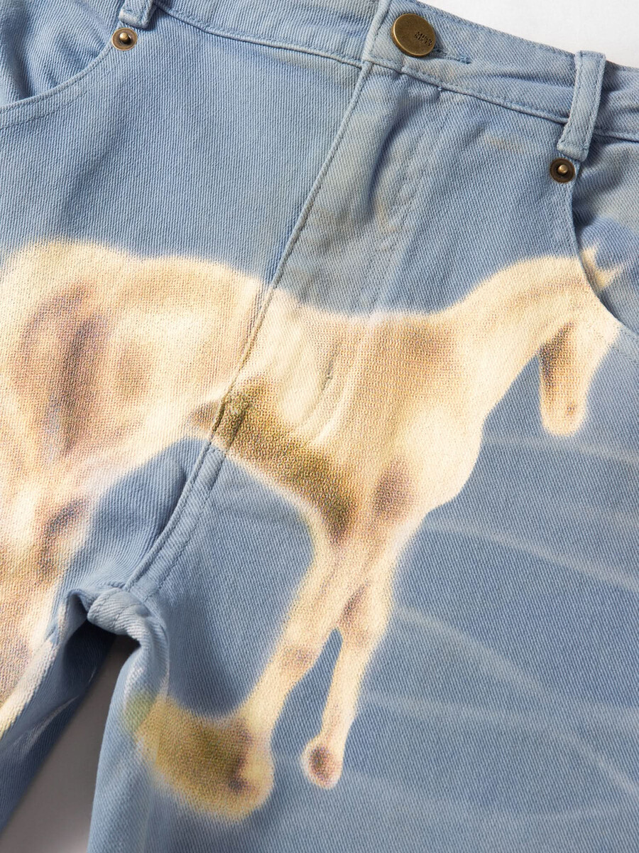 air spray straight leg jeans